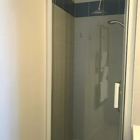 Hotel Logis Au Canard Gourmand