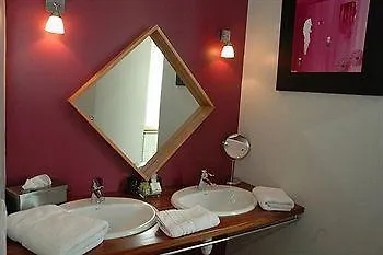 Logis Au Canard Gourmand Szálloda 3*