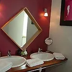 Logis Au Canard Gourmand فندق 3*