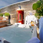 Logis Au Canard Gourmand فندق