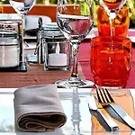 فندق Logis Au Canard Gourmand