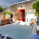 فندق Logis Au Canard Gourmand ساماتا