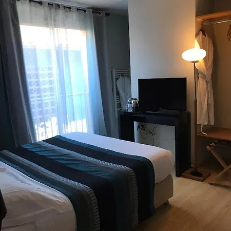 Logis Au Canard Gourmand Hotel