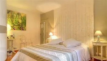 Hotel Logis Au Canard Gourmand 3*