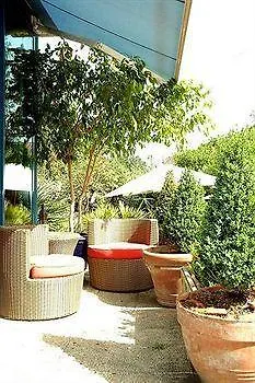 Hotel Logis Hotel & Restaurant Au Canard Gourmand Samatan