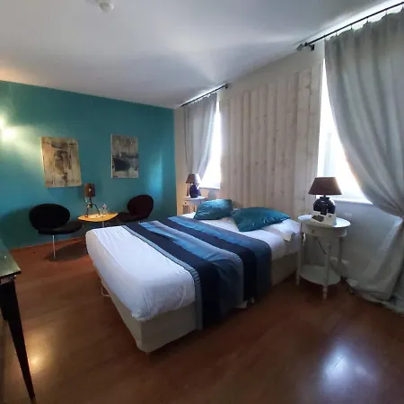 Logis Hotel & Restaurant Au Canard Gourmand 3* Samatan